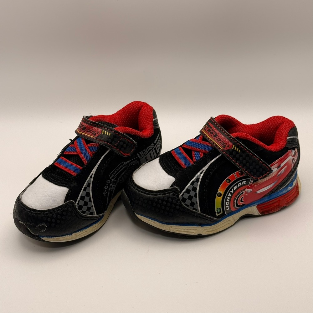 Disney Pixar Cars Lightning McQueen Light Up Sneakers Kids Size 5 Black Red Shoe